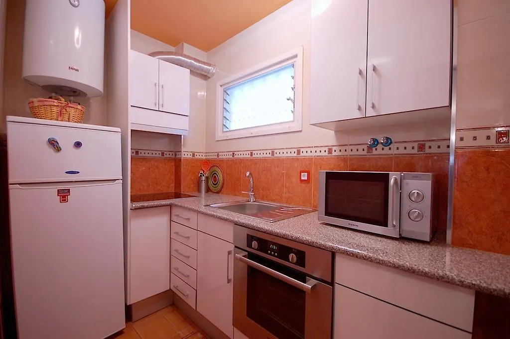 Lets Holidays Apartment Pool Terrace Tossa De Mar 0*,  Spanien